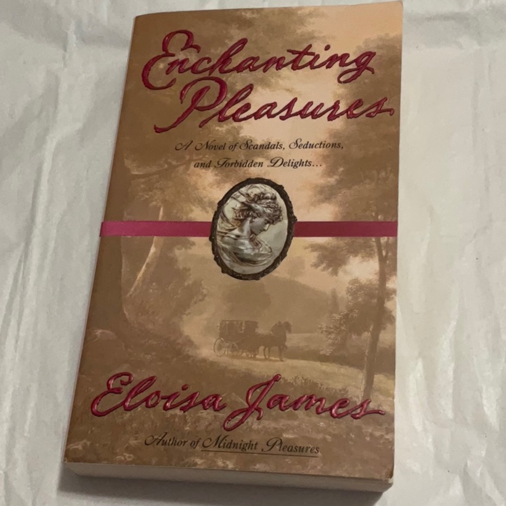 3/$5 or 6/$10📚Enchanting Pleasures by Eloisa James Book